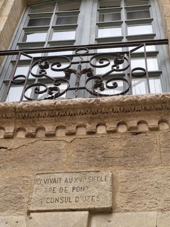 Uzes, Au Coeur Du Centre Medieval Le Logis Du Consul Un Bien D'Exception Du Xvieme Siecle Uzès Exterior foto