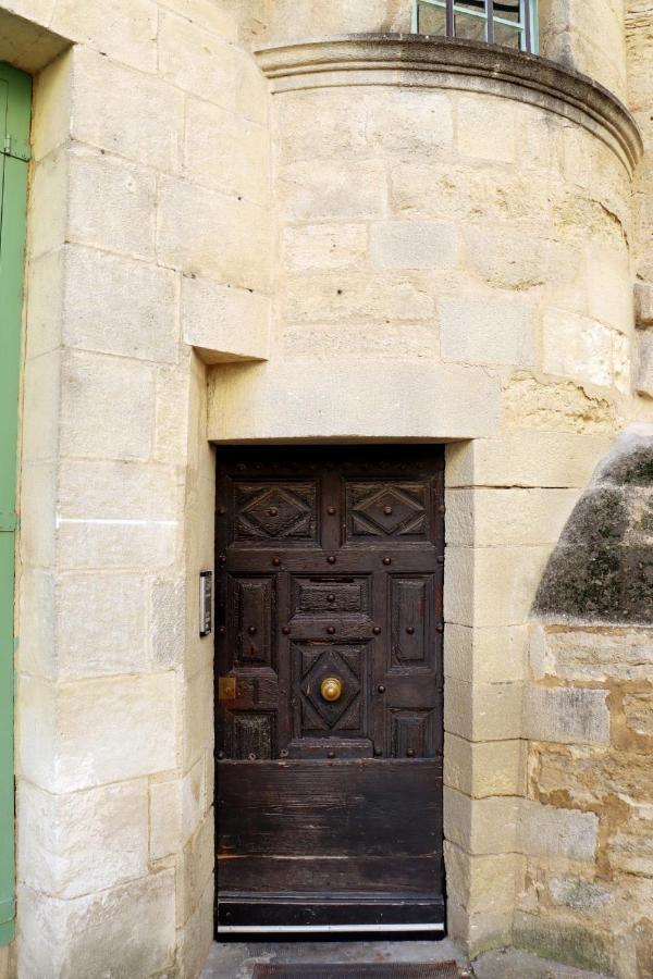 Uzes, Au Coeur Du Centre Medieval Le Logis Du Consul Un Bien D'Exception Du Xvieme Siecle Uzès Exterior foto